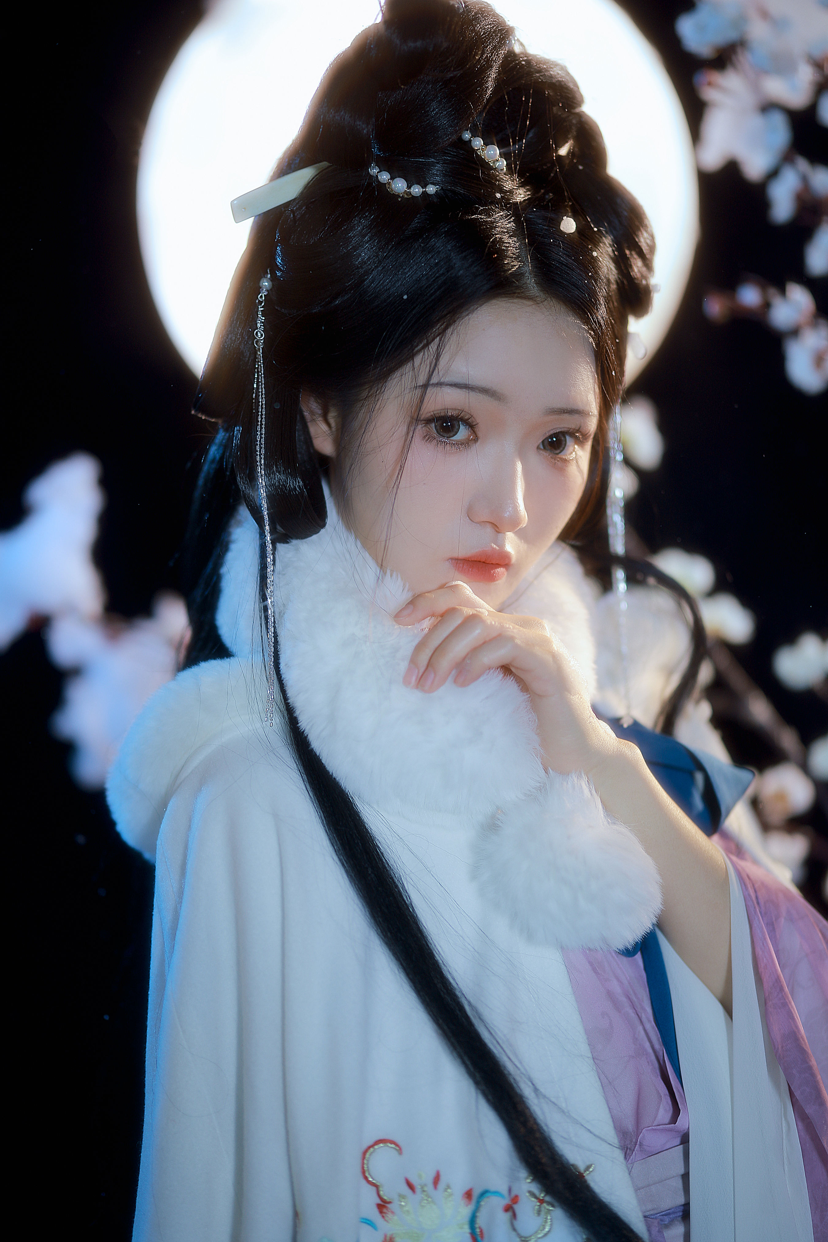 围炉观雪