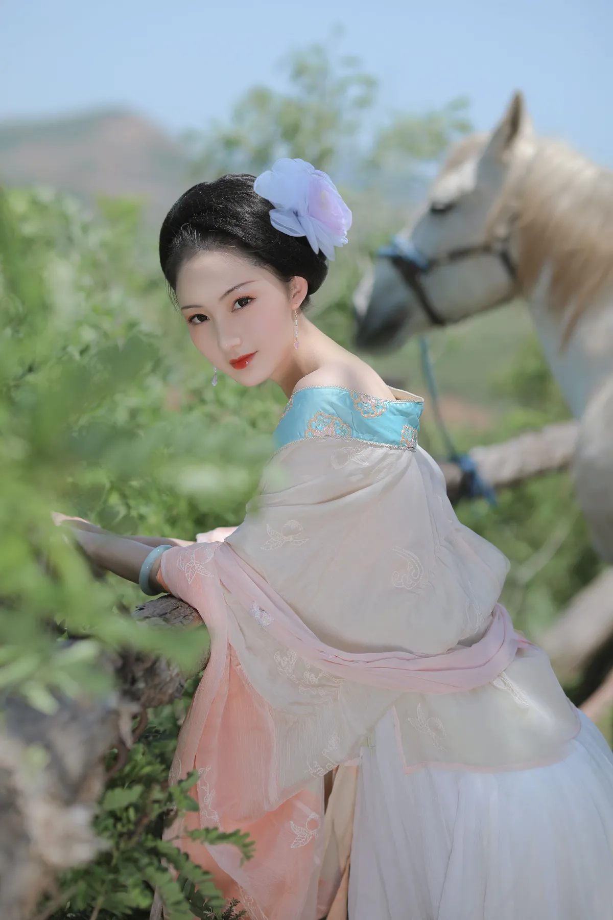 沉诗思_果果《太平》美图作品图片5