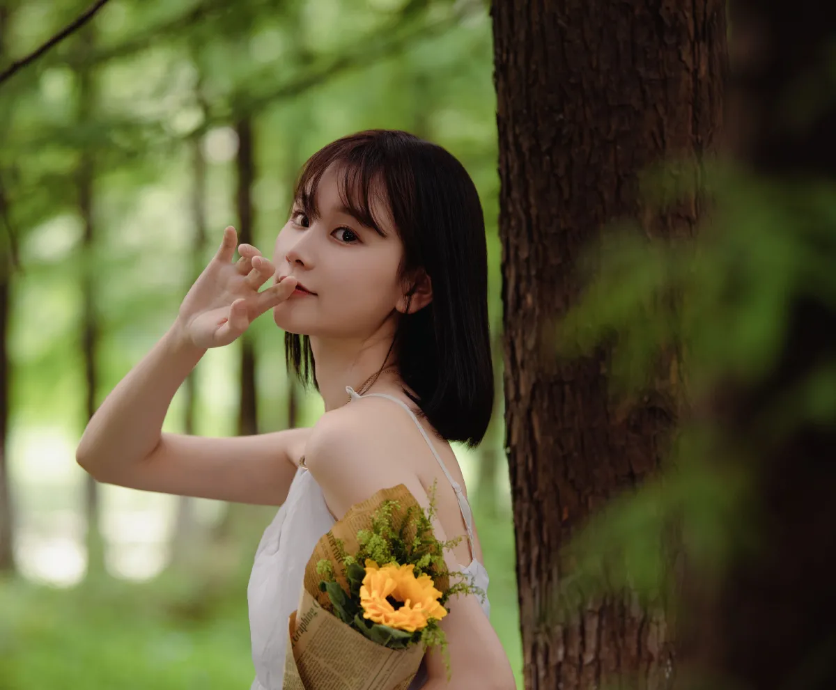 夏日笑颜如花