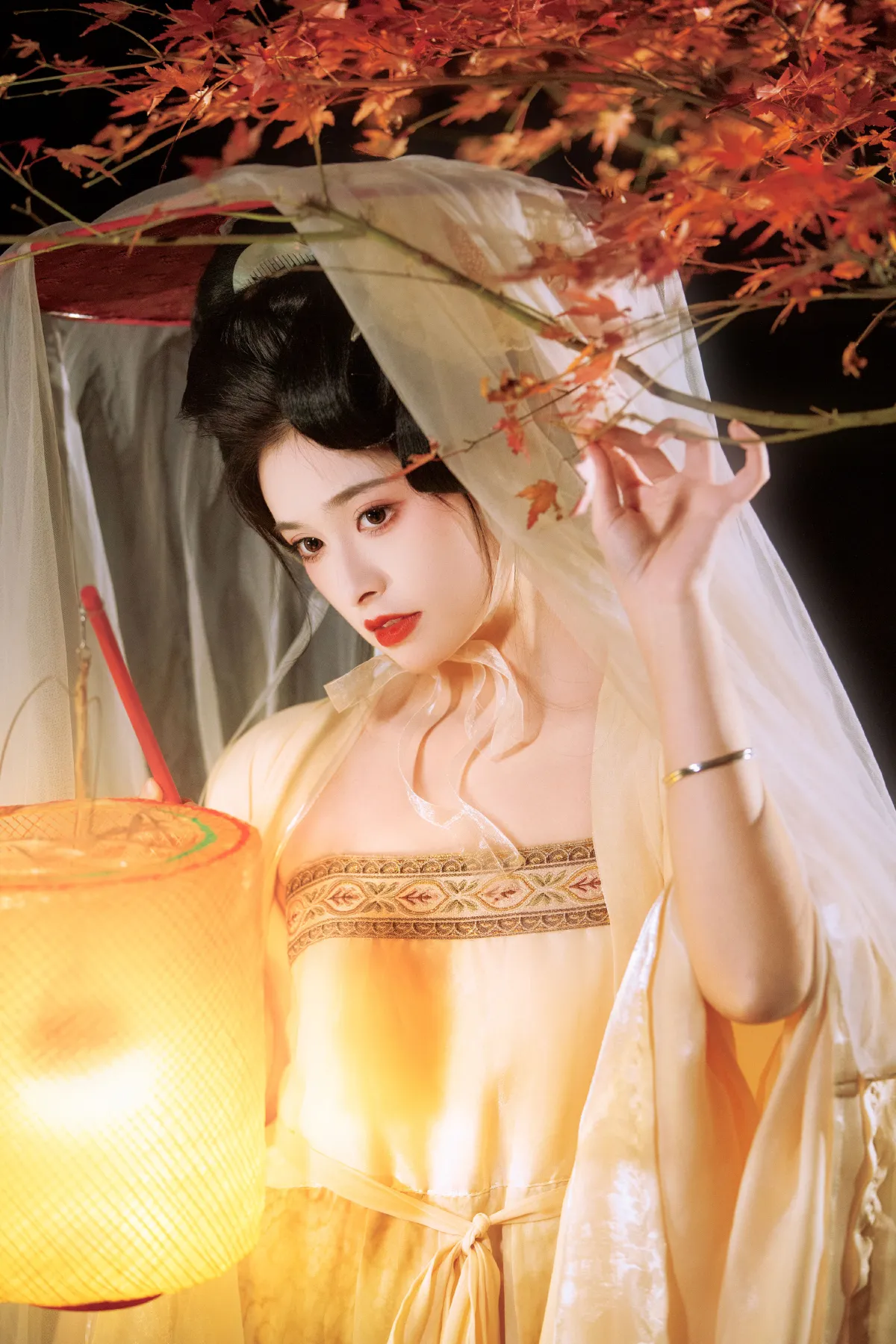 連翹_____恬恬圈圈《枫霜》美图作品图片5