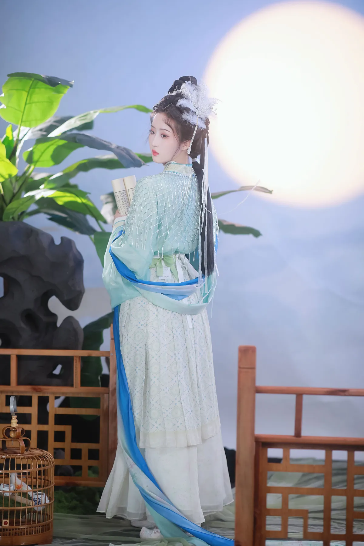 月下