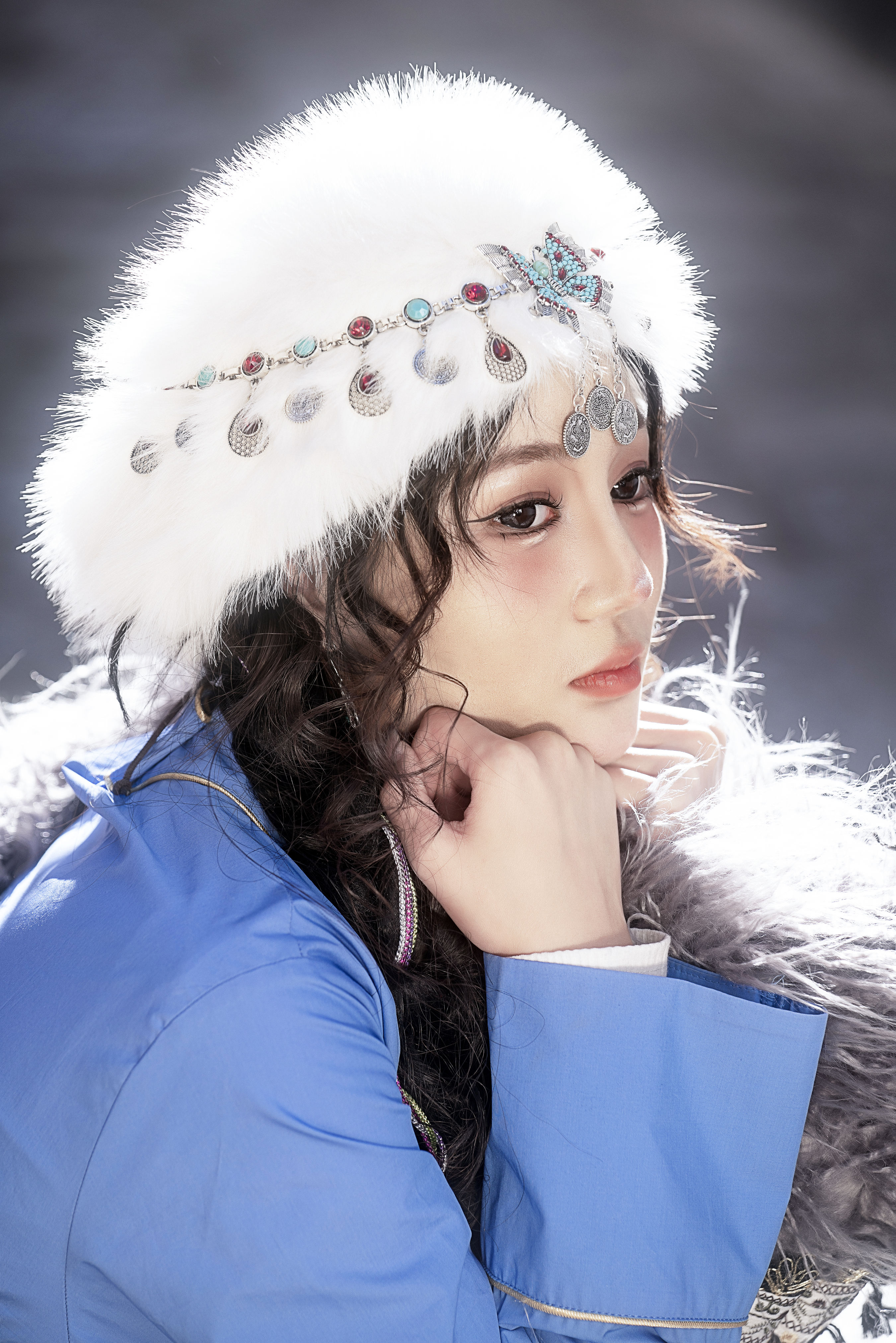 夏雨_小赢《藏服卓玛》美图作品图片1