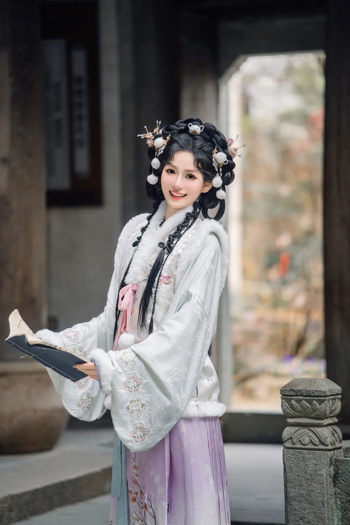 远山乔