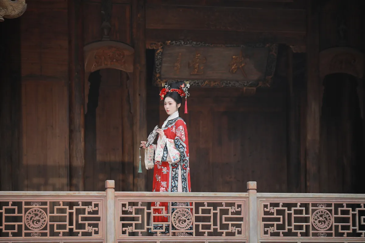 格格