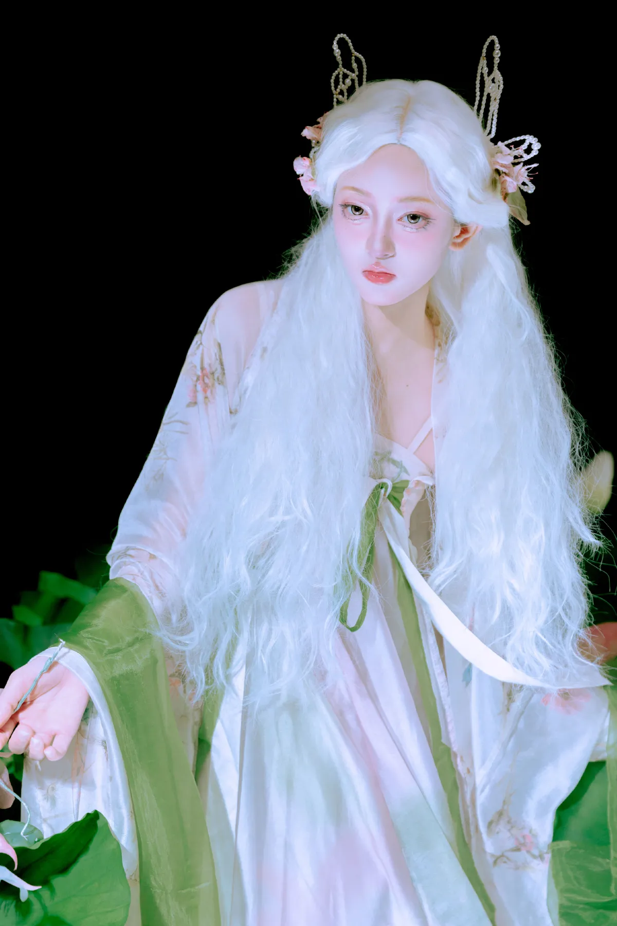荷灵