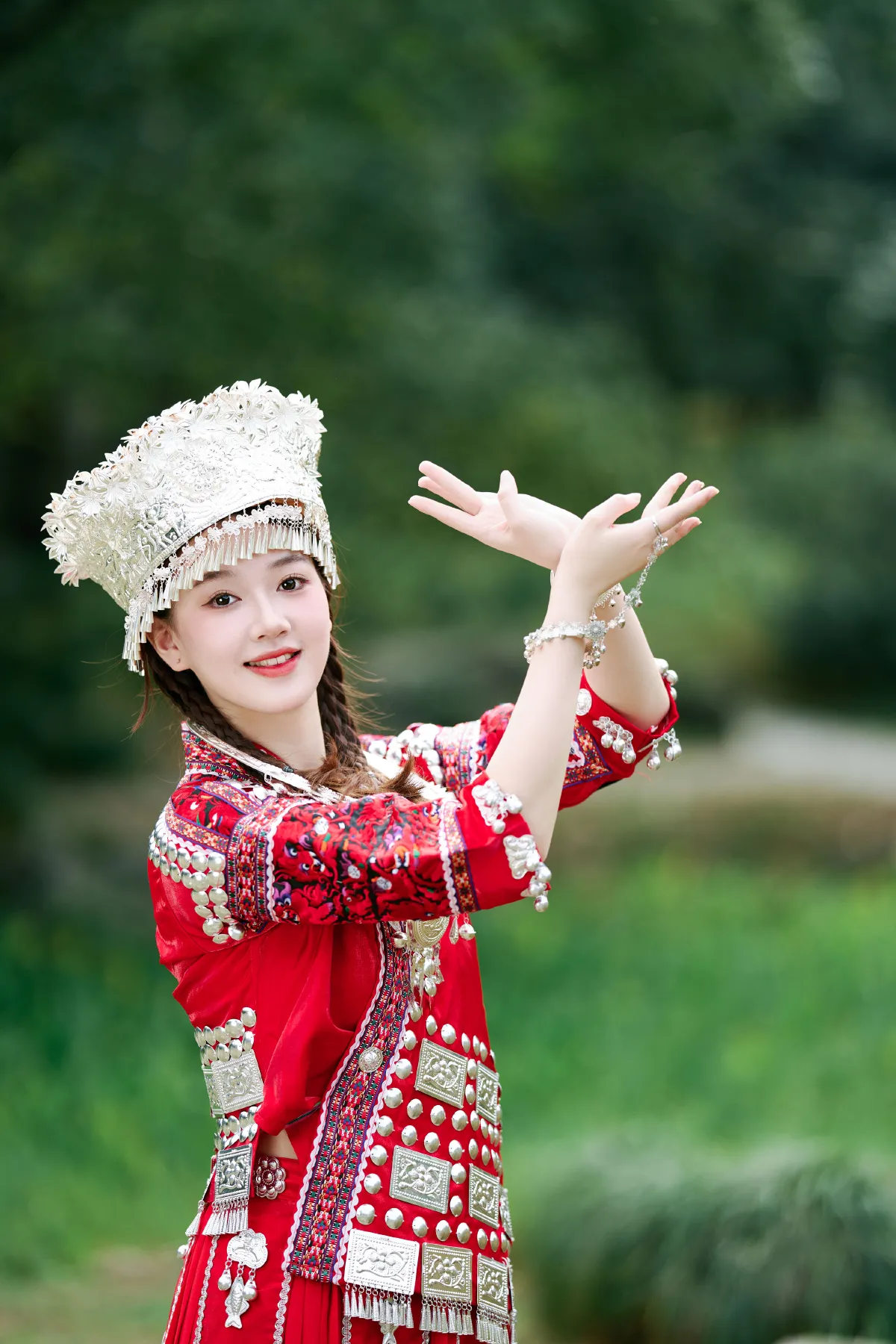 现在不能随便下蛊了
