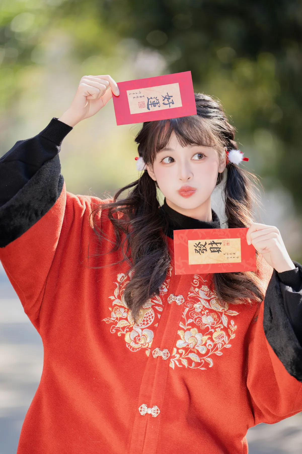 路边新年照