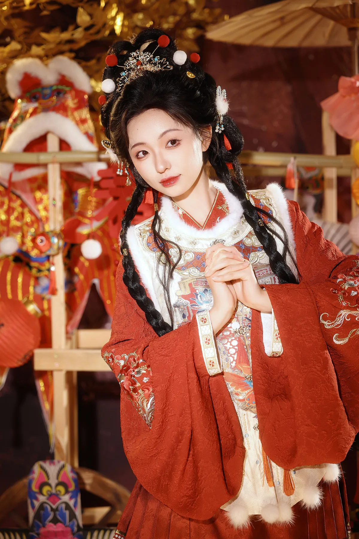 巳巳吉祥