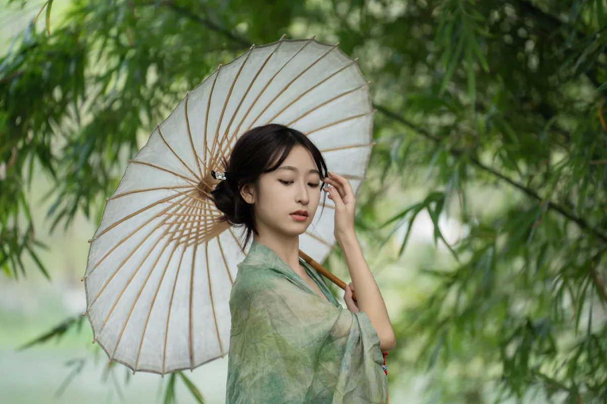 清冷绿色系新中式
