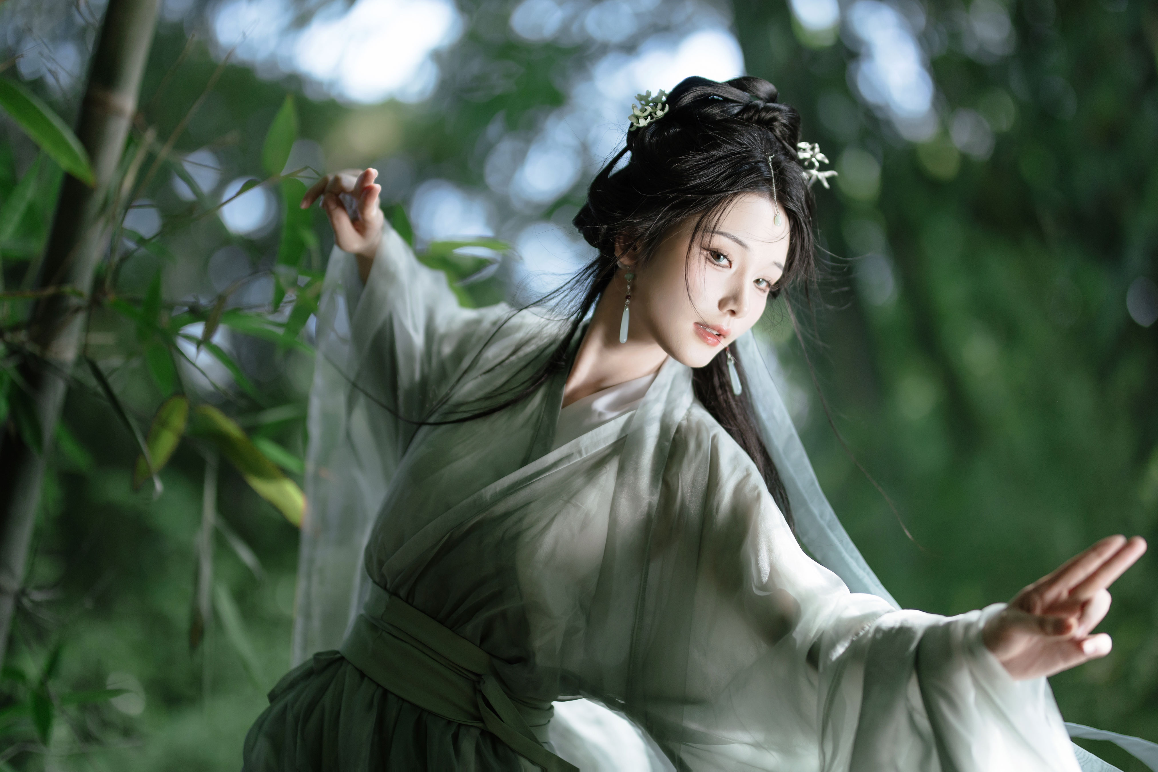 清冷大师姐