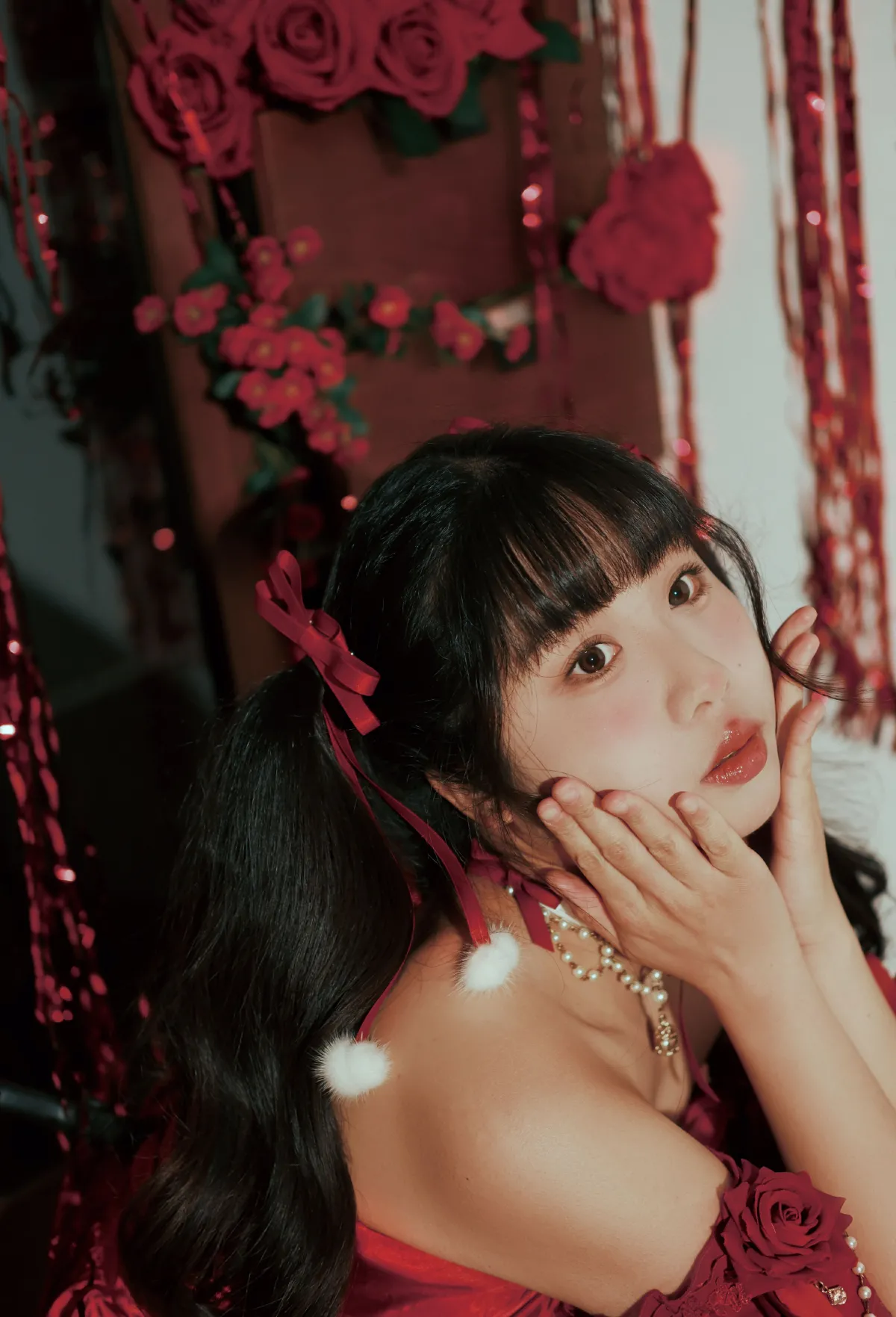 红裙女孩