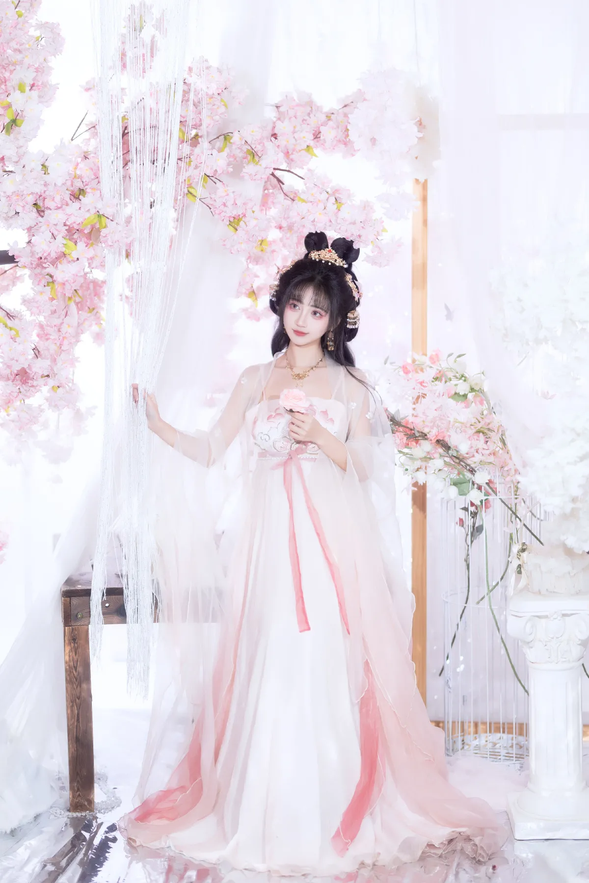 少时白_绮罗生的小苏苏《樱絮辞》美图作品图片3