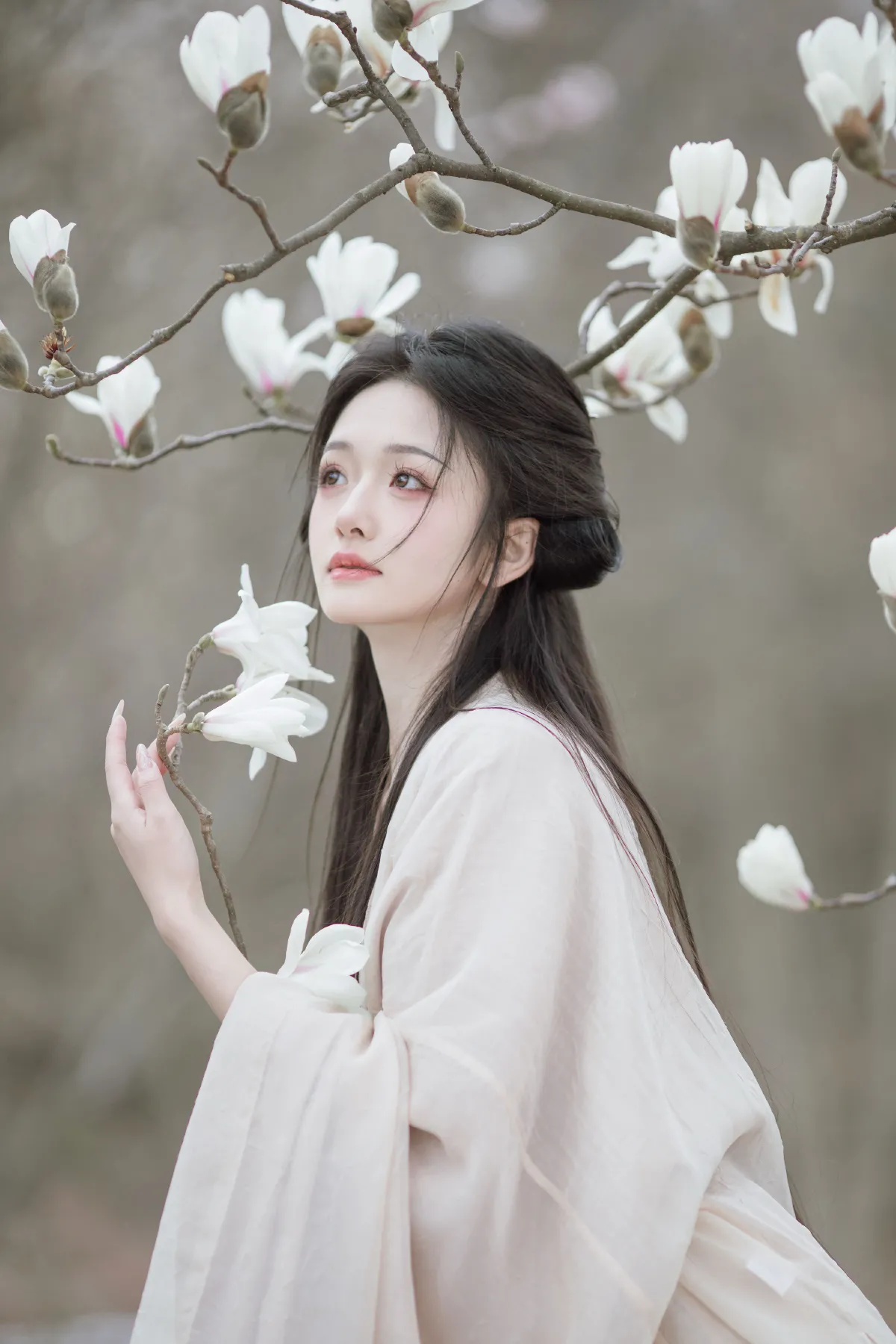 晓山青_赤嫣在这里《风动暗香浓》美图作品图片3