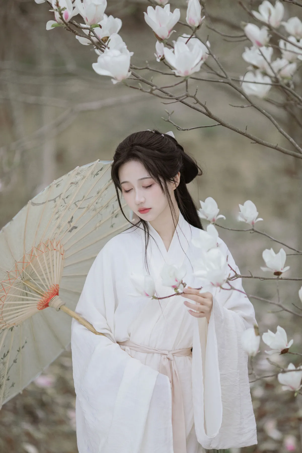 晓山青_绮罗生的小苏苏《皎洁如兰》美图作品图片1