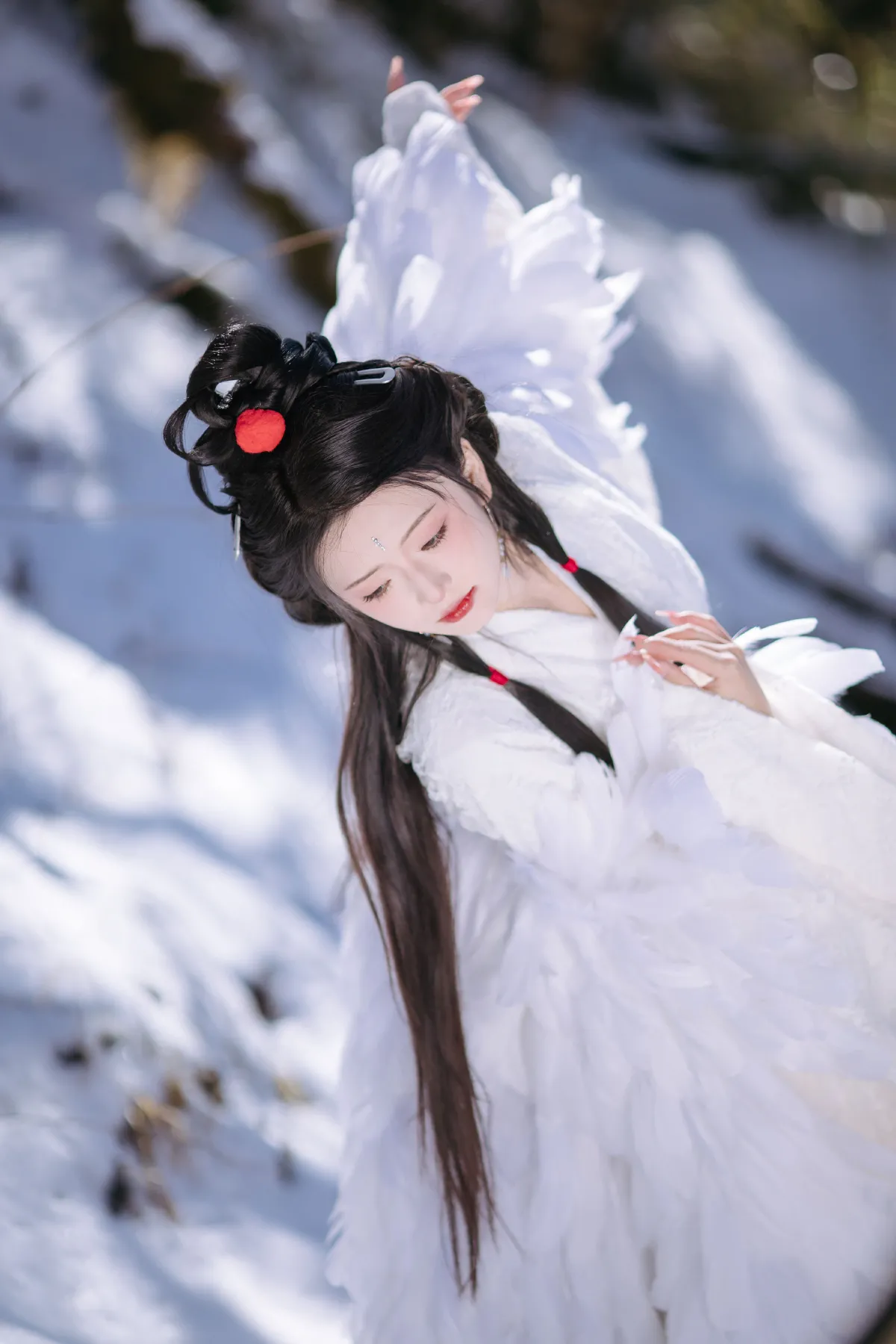晓山青_赤嫣在这里～《鹤族圣女》美图作品图片4
