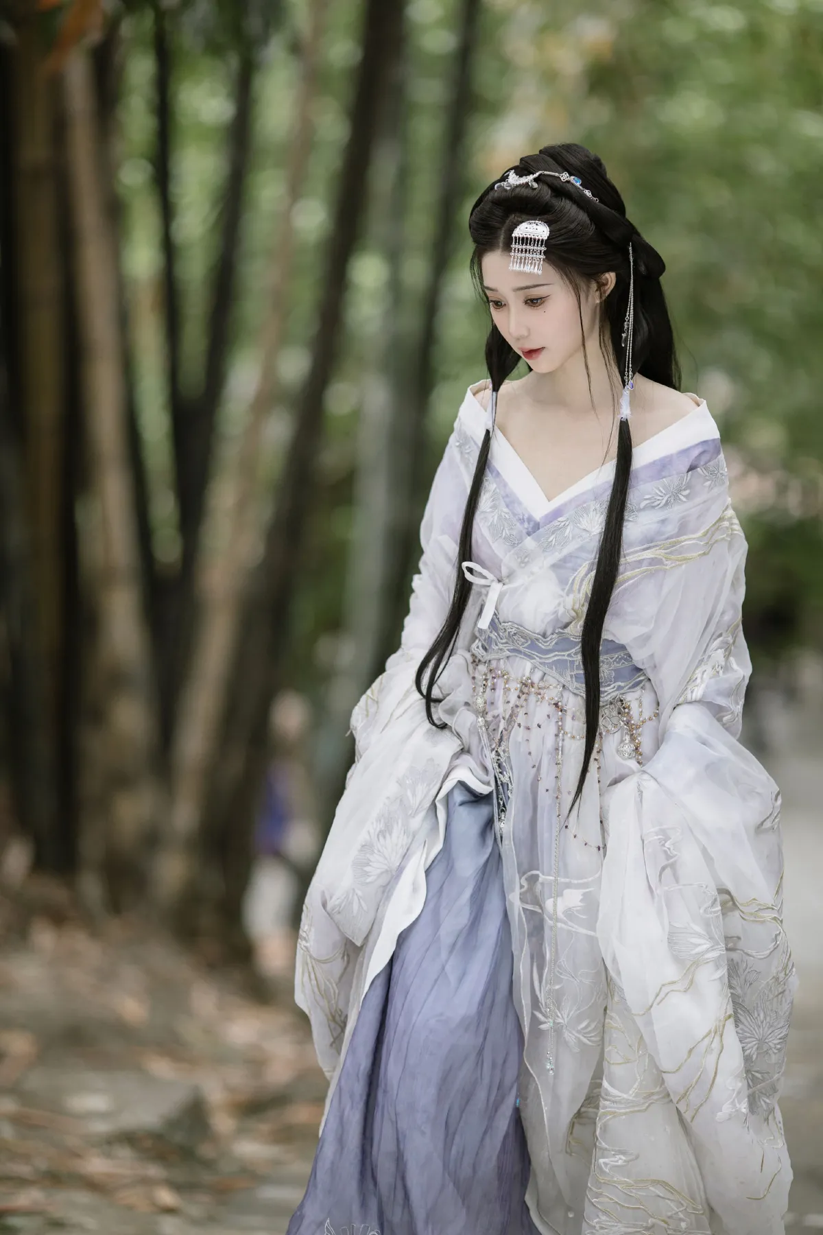 今天的风是杜鹃花香4