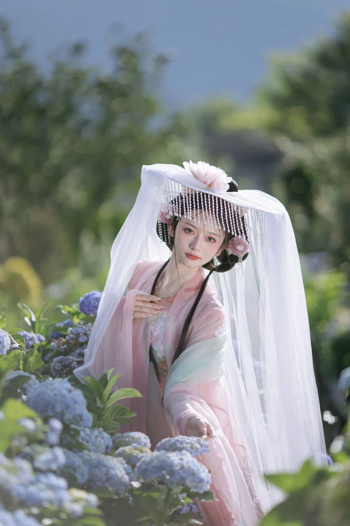 晓山青_赤嫣在这里～《花想容》美图作品图片2