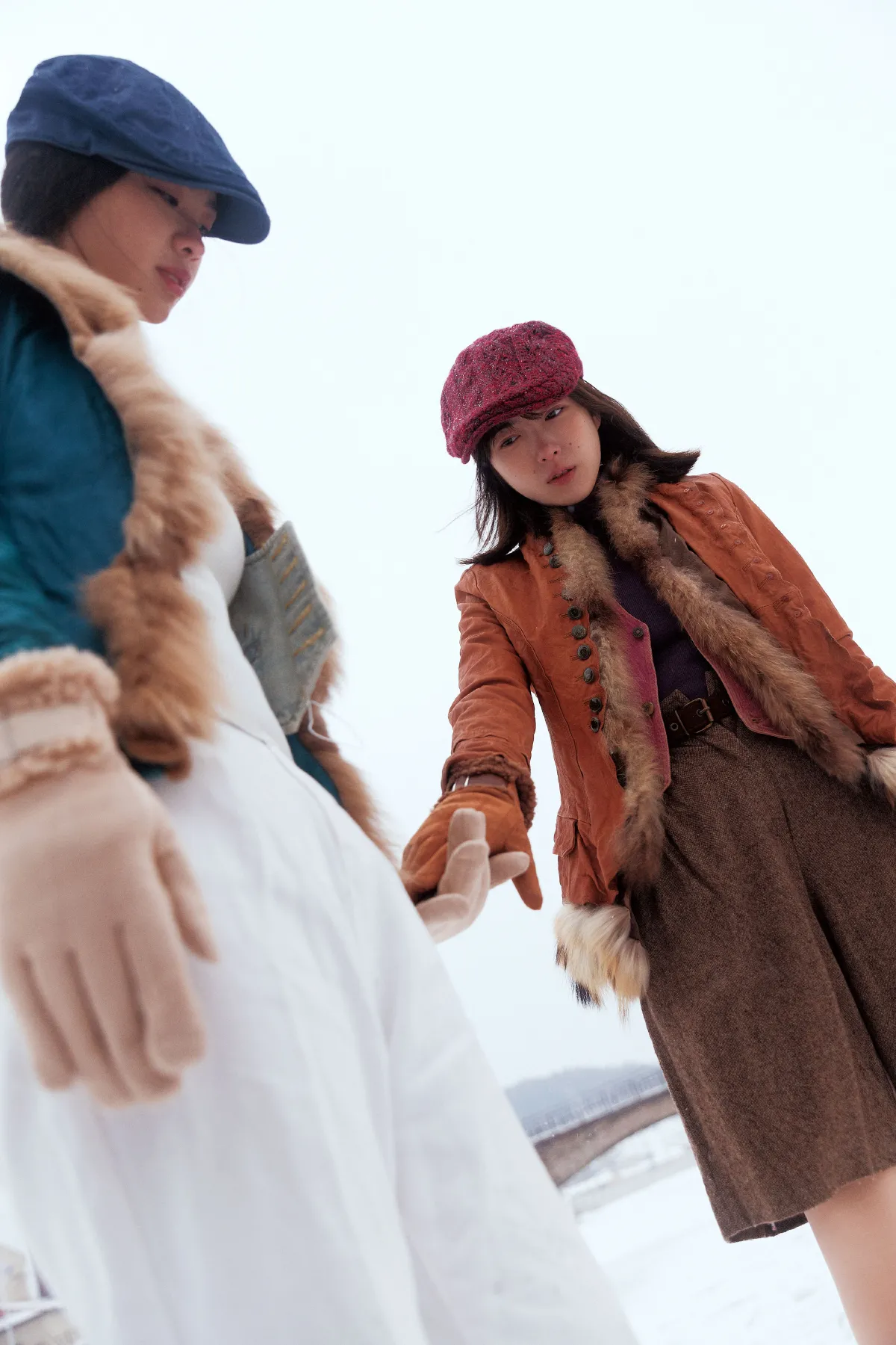 南乔儿_ 海绵pipi_削月亮《双人雪地》美图作品图片2