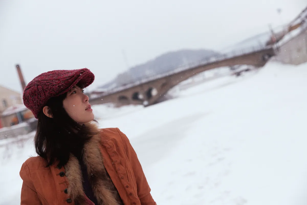 南乔儿_ 海绵pipi_削月亮《双人雪地》美图作品图片3