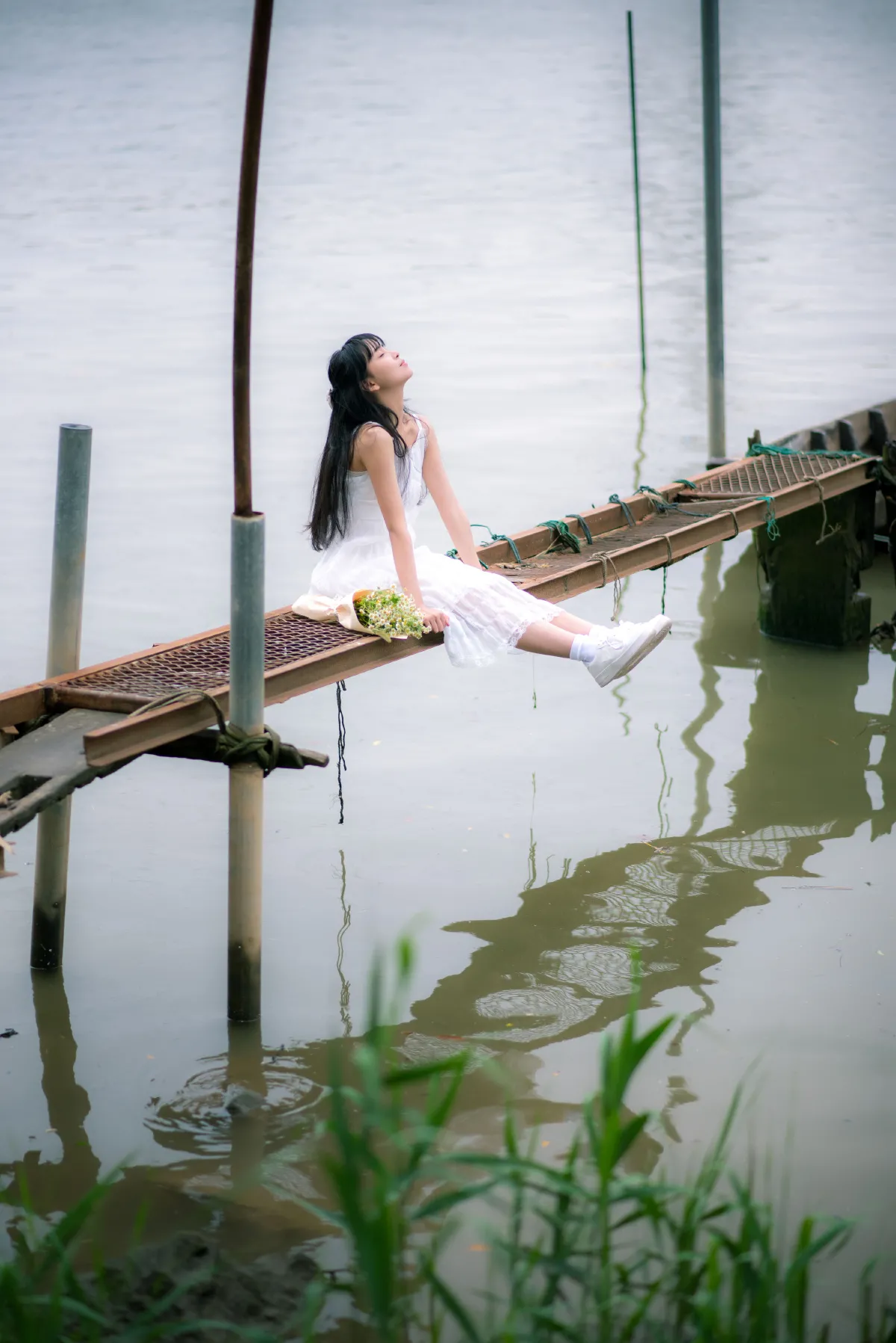 菠萝_o3uiii《天气不似预期》美图作品图片3