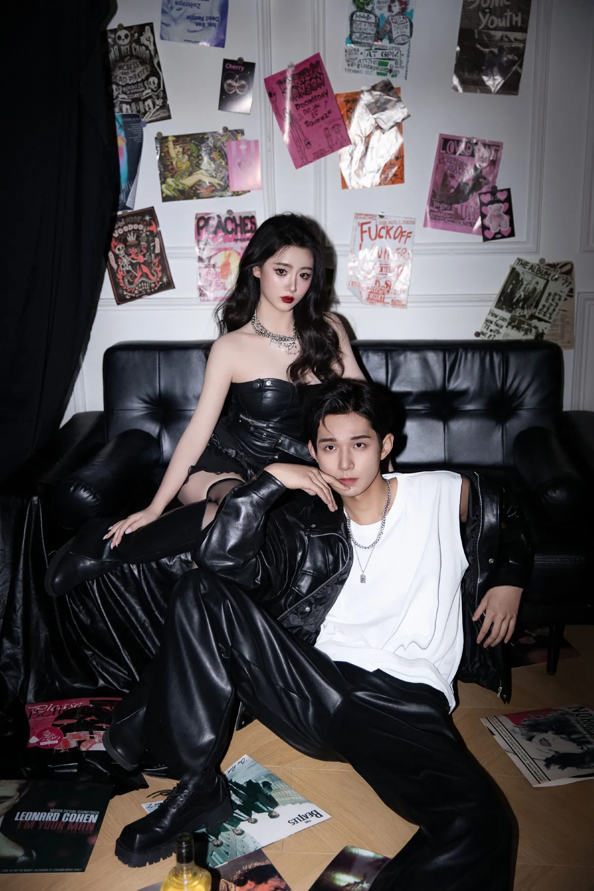 小西西_33+菠萝《rocker》美图作品图片2