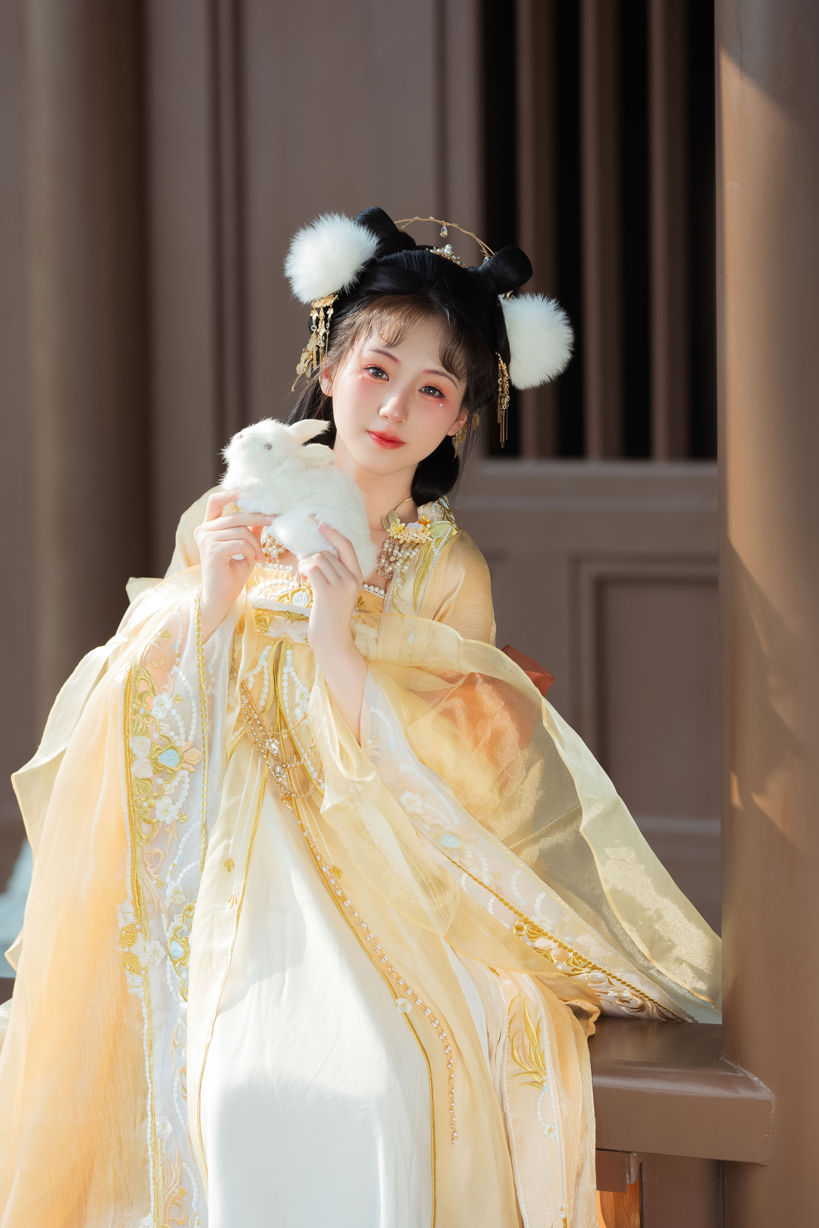 玲珑玉兔