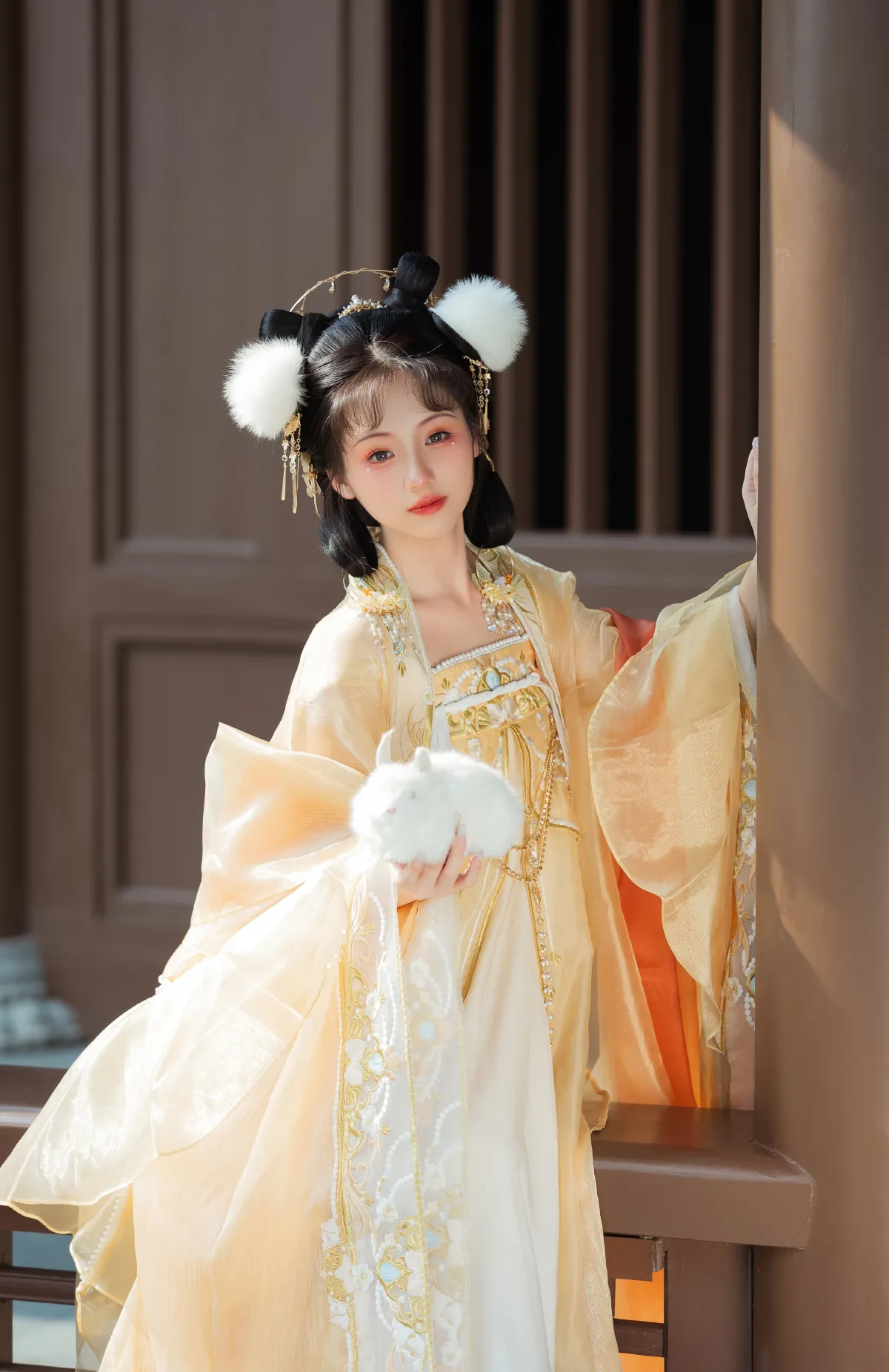 玲珑玉兔