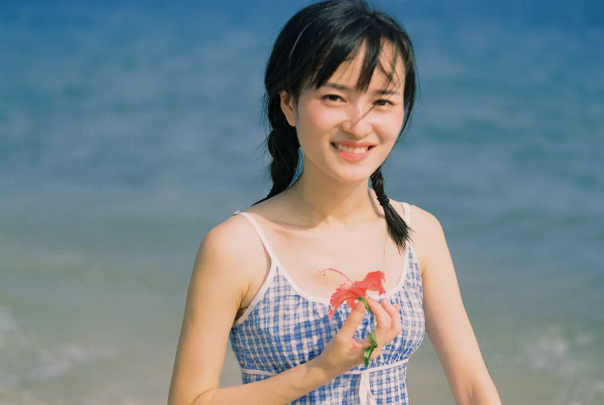一起去海边游泳吧