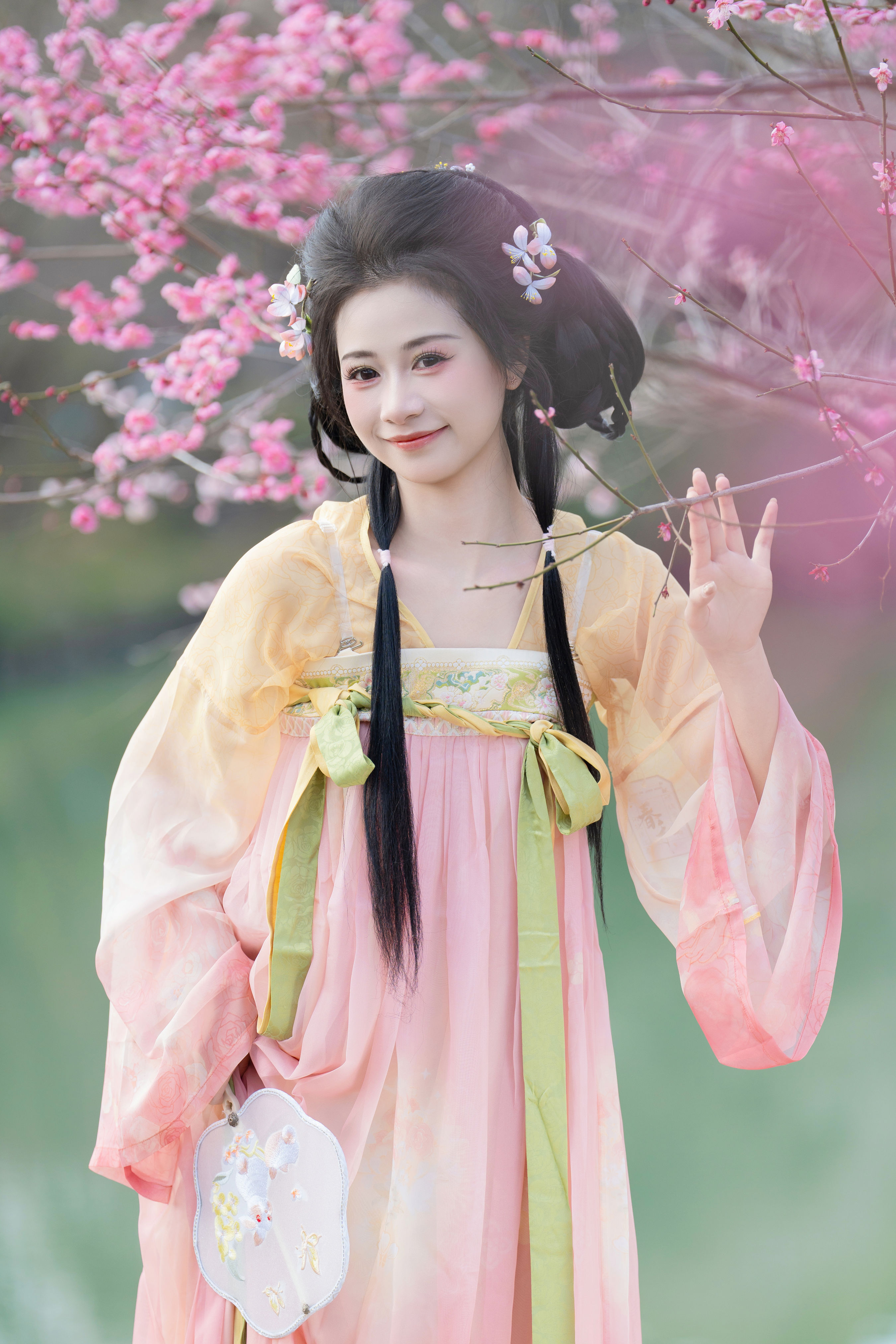 西夏_舒舒酱《出门放纸鸢》美图作品图片5
