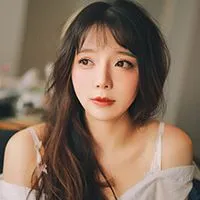 一坨王奕萌