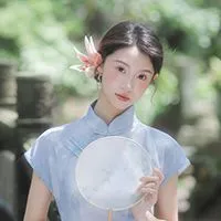 铜萱柒