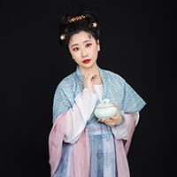 卡卡