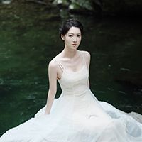 万元里美