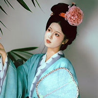 闲余凡身